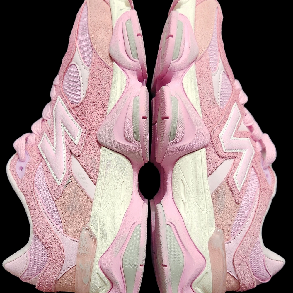 New Balance Pink Women's Sneakers - Picture 2 of 9